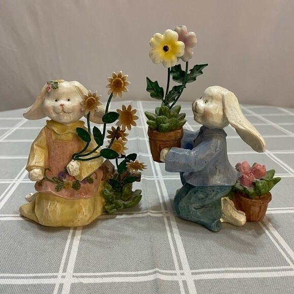 Home Interiors Spring Girl Boy Easter Bunny Rabbit Figurine Garden Flower Floral - Picture 5 of 8